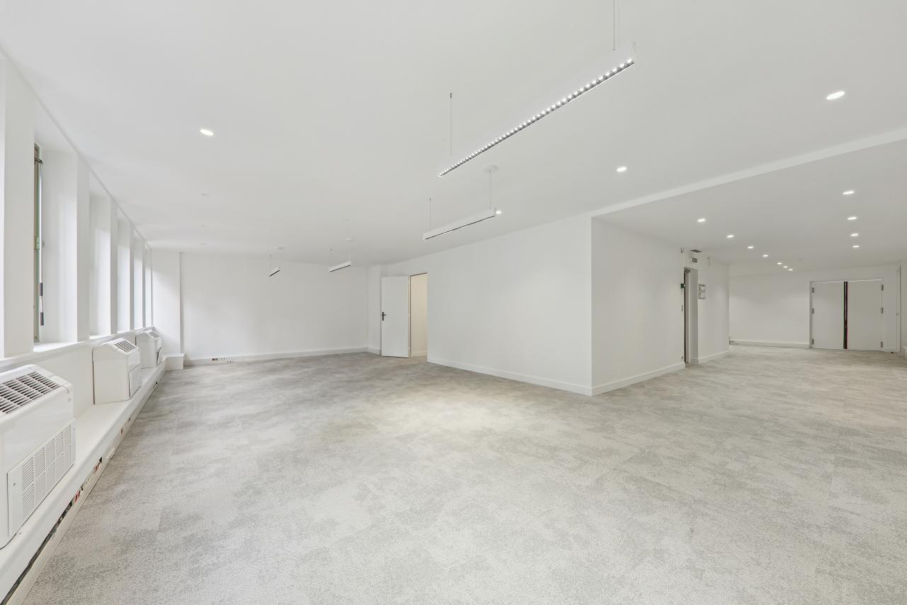 Bureau Paris 635m² Location bureau Paris OLBUR2422910 9